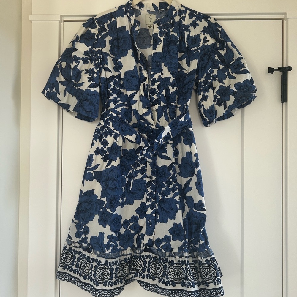 Joie Blue Floral Button-Up Blouse
